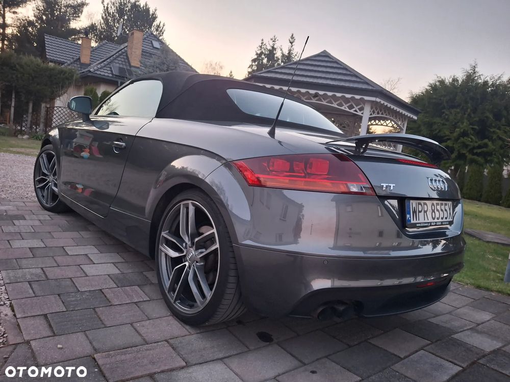 Audi TT Roadster - 32