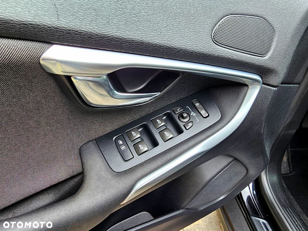 Volvo V40 Cross Country D3 Drive-E Kinetic - 27