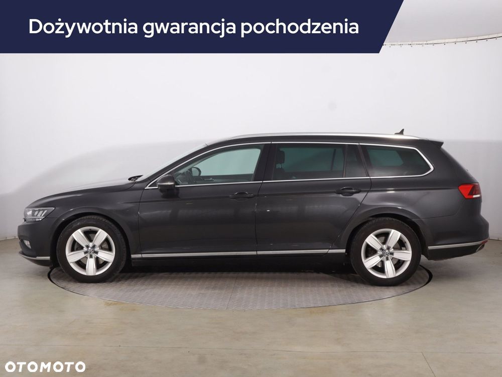 Volkswagen Passat Variant - 4