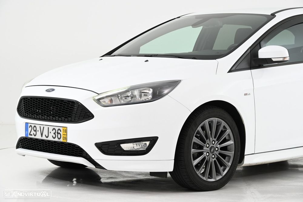 Ford Focus SW 1.5 TDCi ST-Line - 11