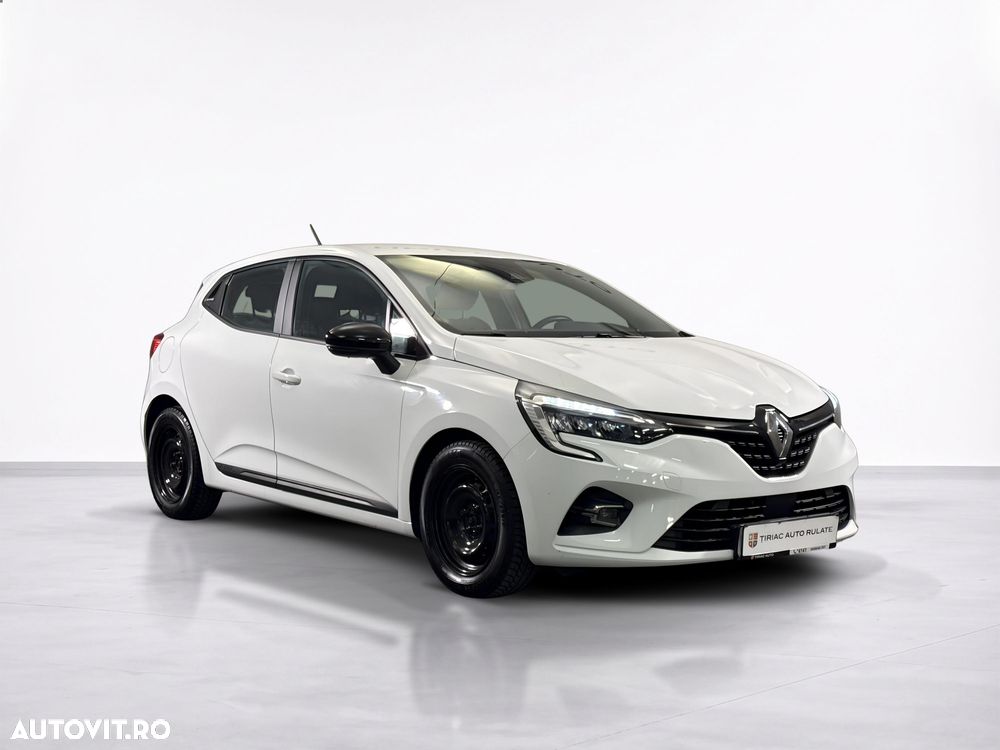 Renault Clio - 8