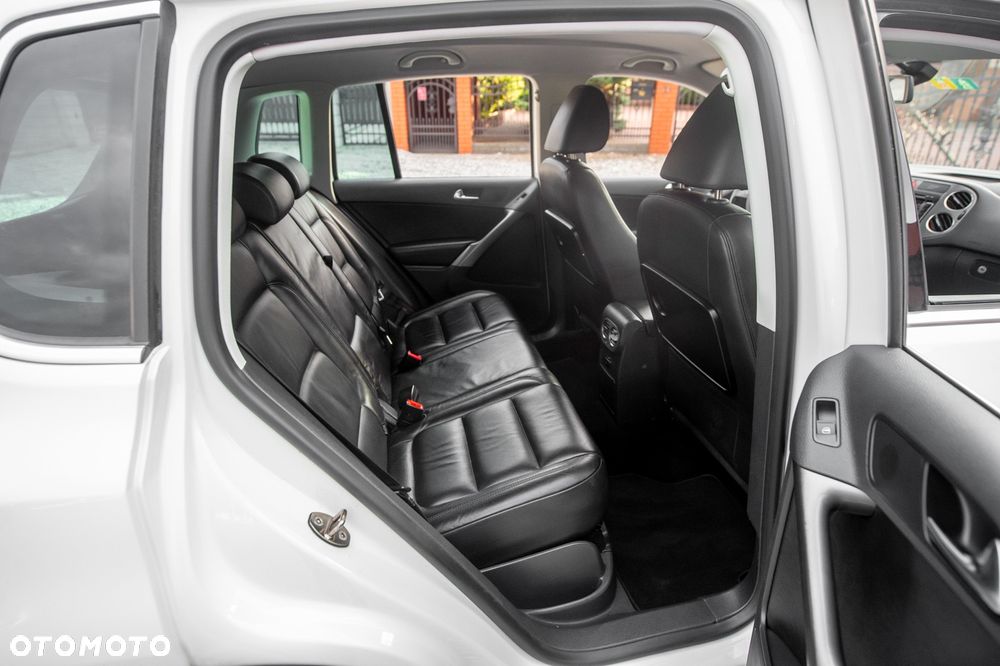 Volkswagen Tiguan 2.0 TSI 4Mot Sport DSG - 19