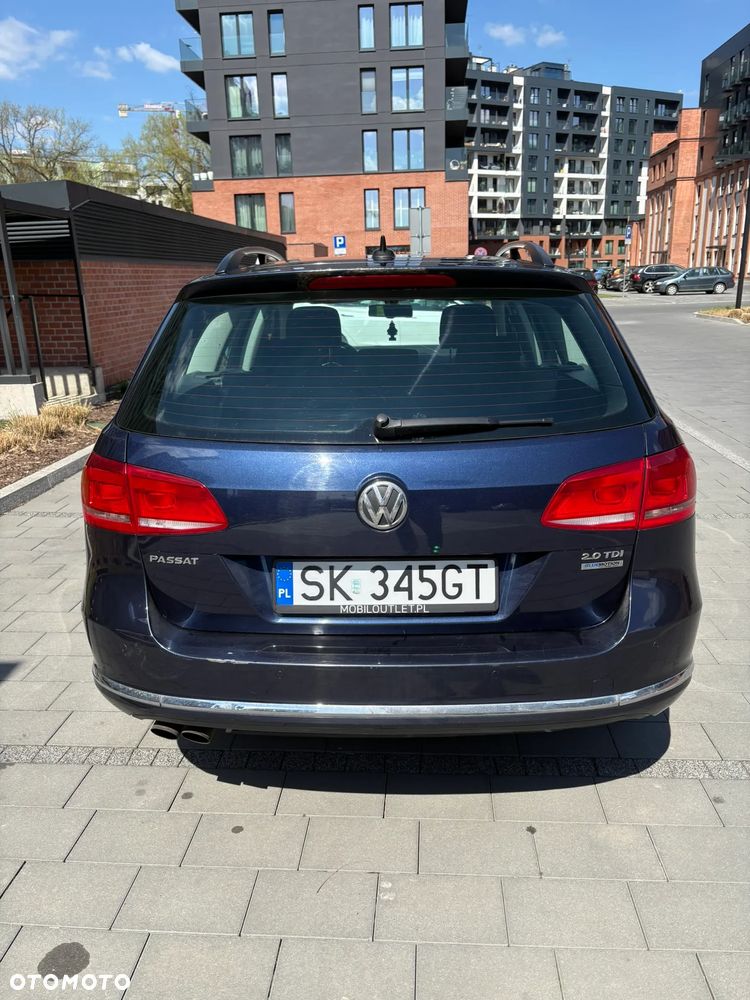 Volkswagen Passat 2.0 TDI BlueMotion Technology Comfortline - 7