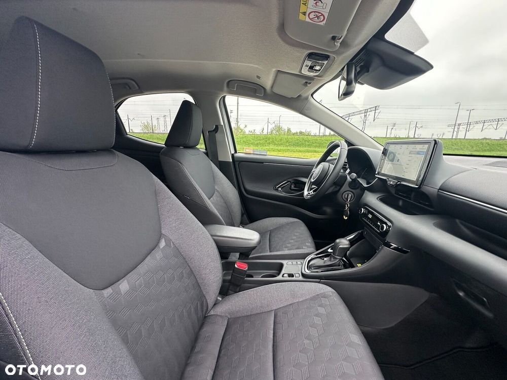 Toyota Yaris Hybrid 1.5 Style - 16