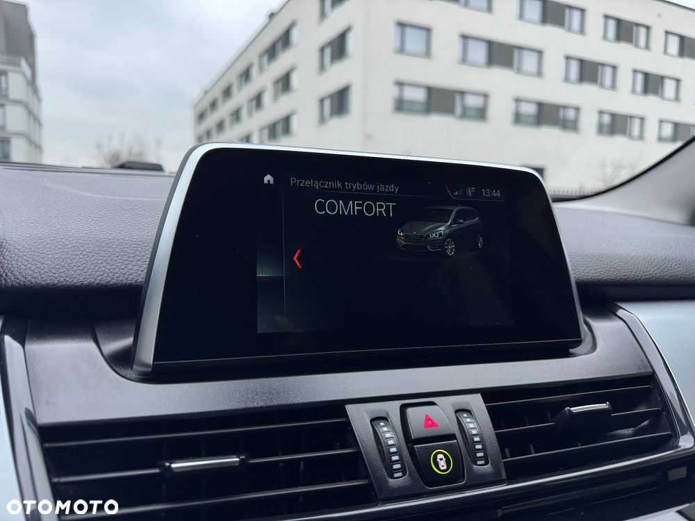 BMW Seria 2 216d Luxury Line - 36