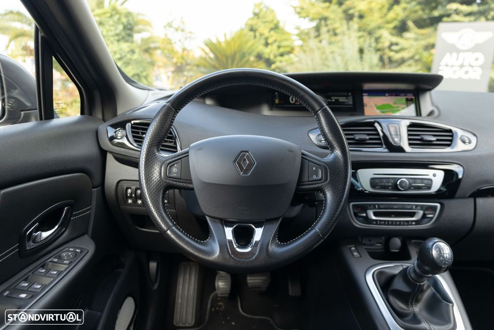 Renault Grand Scénic 1.5 dCi Bose Edition SS - 17
