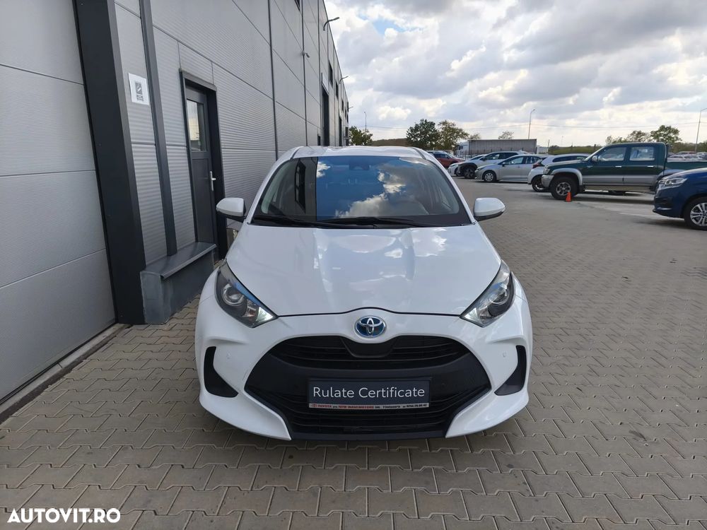 Toyota Yaris 1.5 VVT-i HSD Active - 3