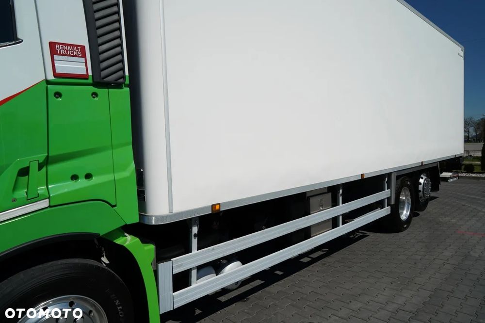 Renault T 430 / 6x2 / CHŁODNIA -9 M / AGREGAT CARRIER SUPRA 1250 / WINDA ZAŁADOWCZA / ROLETA / OŚ PODNOSZONA / SKRĘTNA - 11