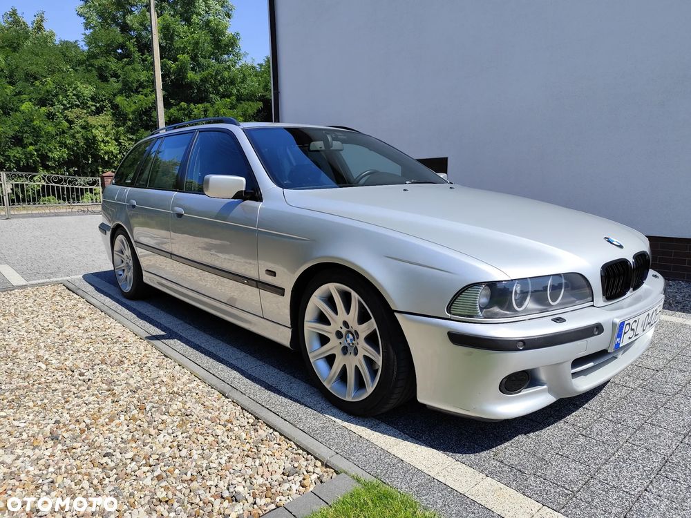 BMW Seria 5 530d Touring - 3