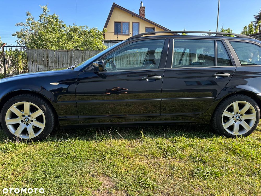 BMW Seria 3 318i - 5