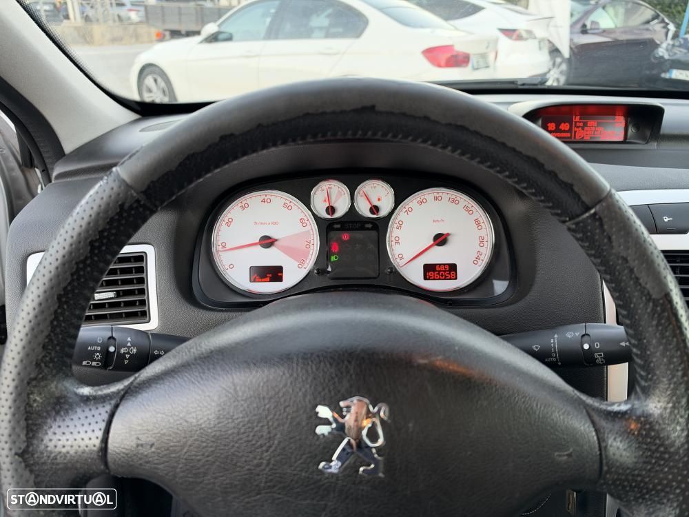 Peugeot 307 1.4 16V Premium - 9