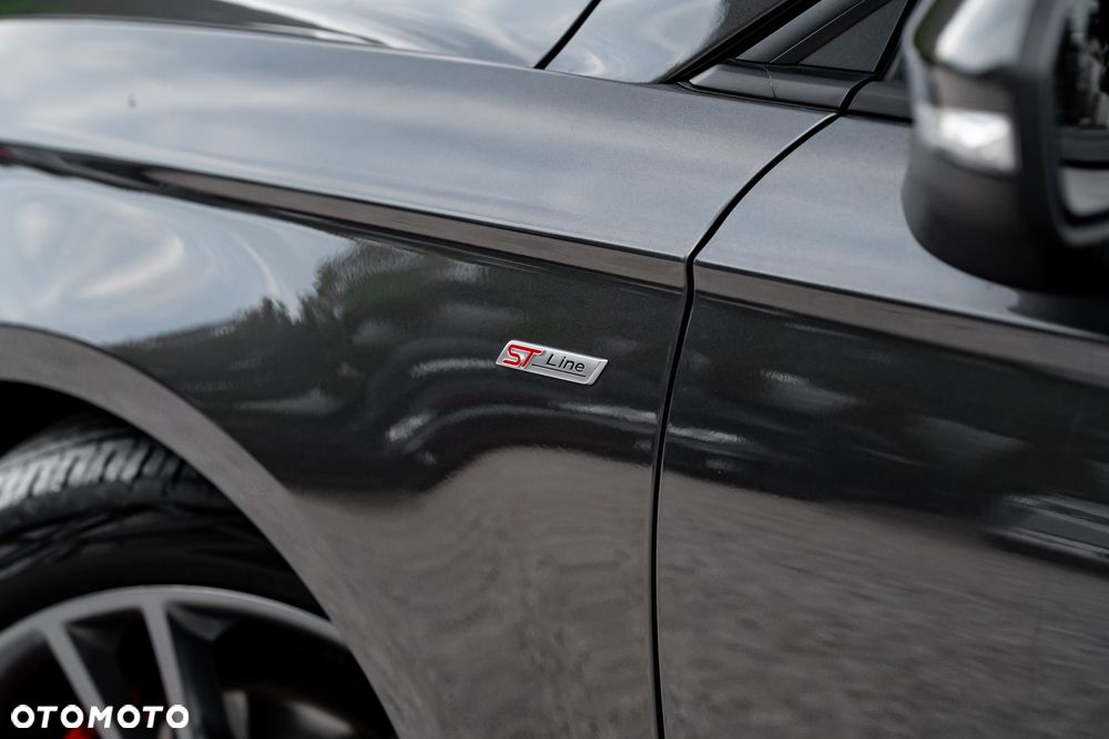 Ford Mondeo - 12