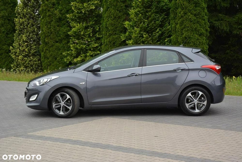 Hyundai i30 1.6 GDI BlueDrive Comfort - 4