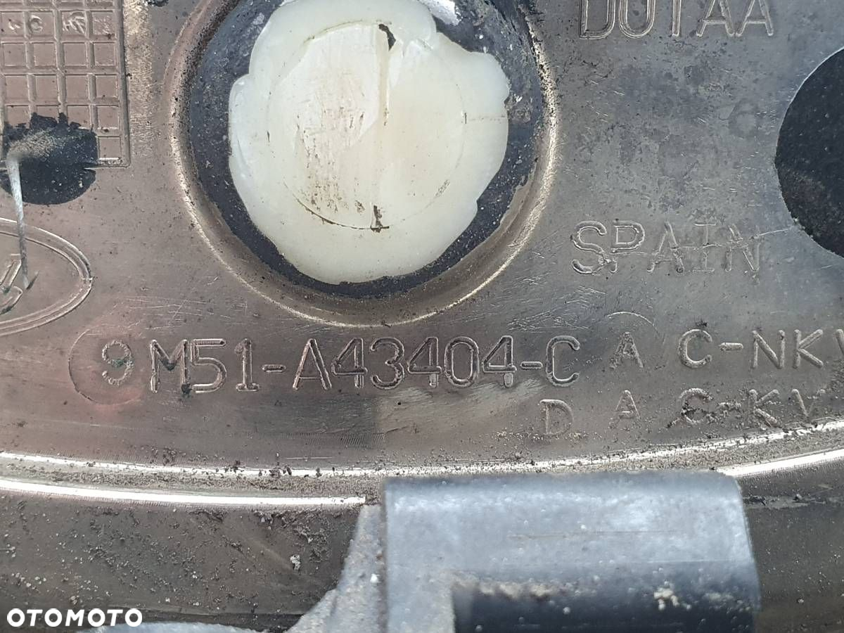 BLENDA LISTWA CHROM ZNACZEK KLAMKA KLAPY TYŁ FORD FOCUS MK2 II LIFT HB - 9