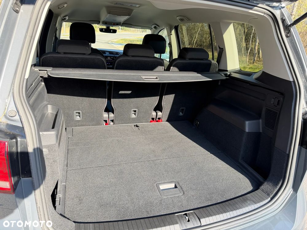 Volkswagen Touran 1.5 TSI EVO Comfortline DSG - 37