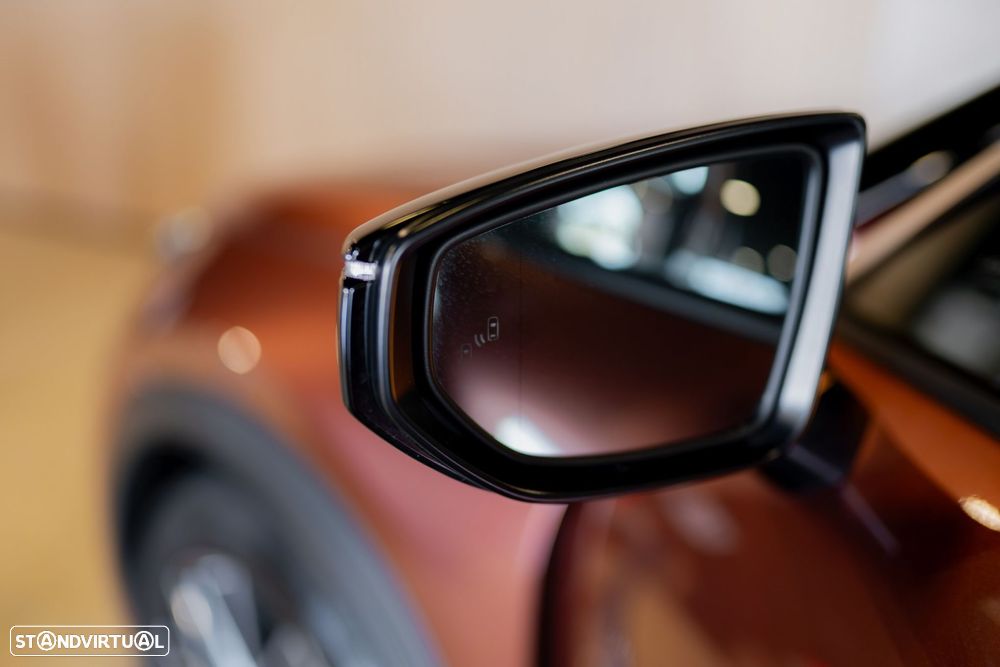 Lexus LBX Emotion - 13