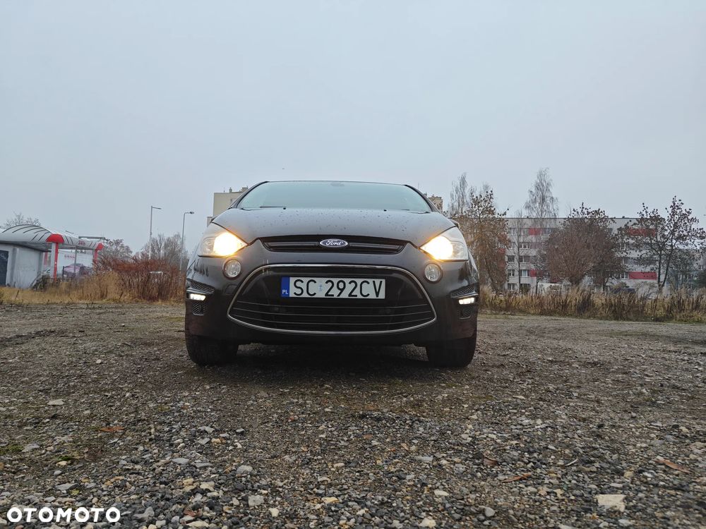 Ford S-Max 2.0 TDCi DPF Titanium X - 39