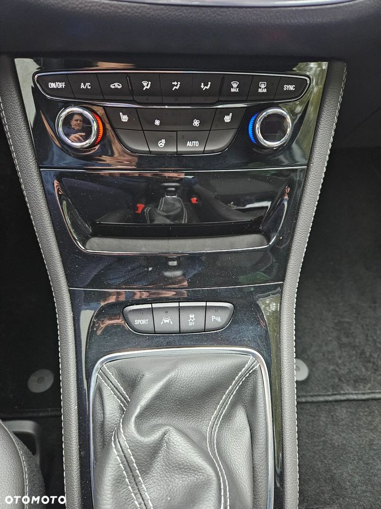 Opel Astra 1.4 Turbo Start/Stop Innovation - 12