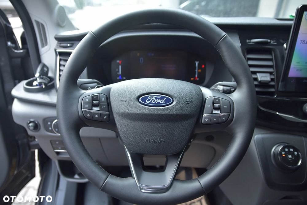 Ford Transit - 11
