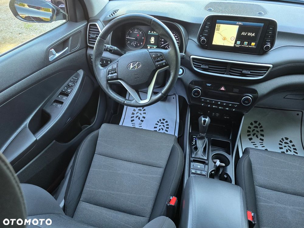 Hyundai Tucson 2.0 CRDI 4WD Automatik Style - 27