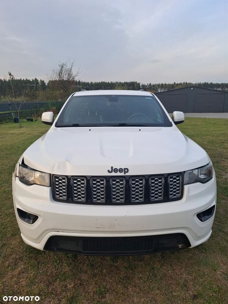 Jeep Grand Cherokee - 2