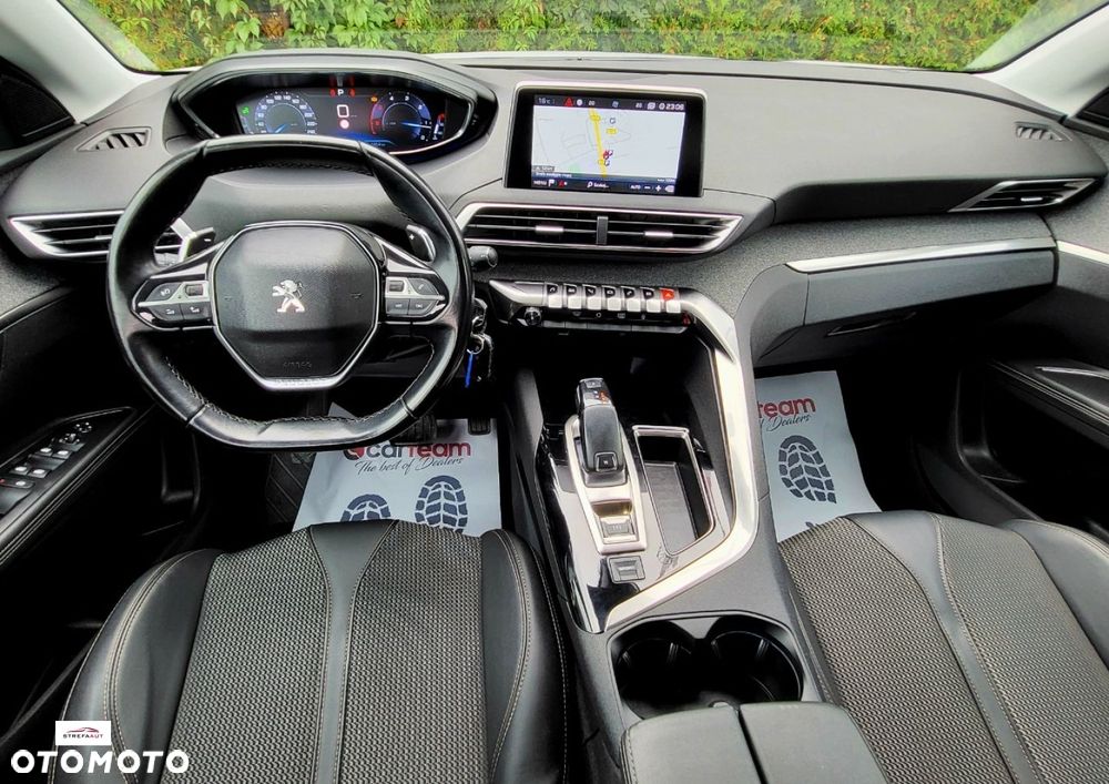 Peugeot 5008 - 9
