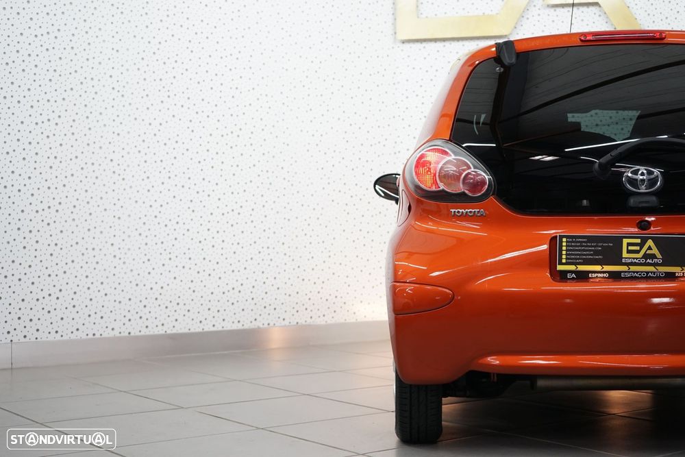 Toyota Aygo 1.0 Orange Edition - 7