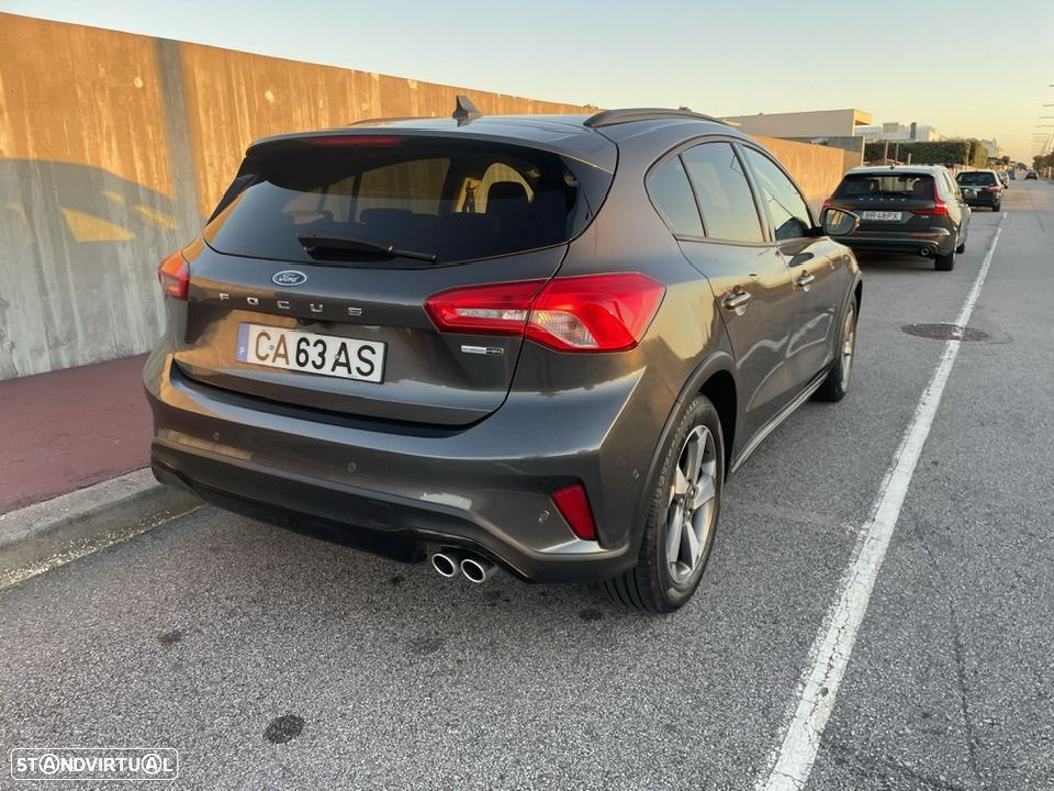 Ford Focus 1.0 EcoBoost Hybrid ACTIVE X - 8