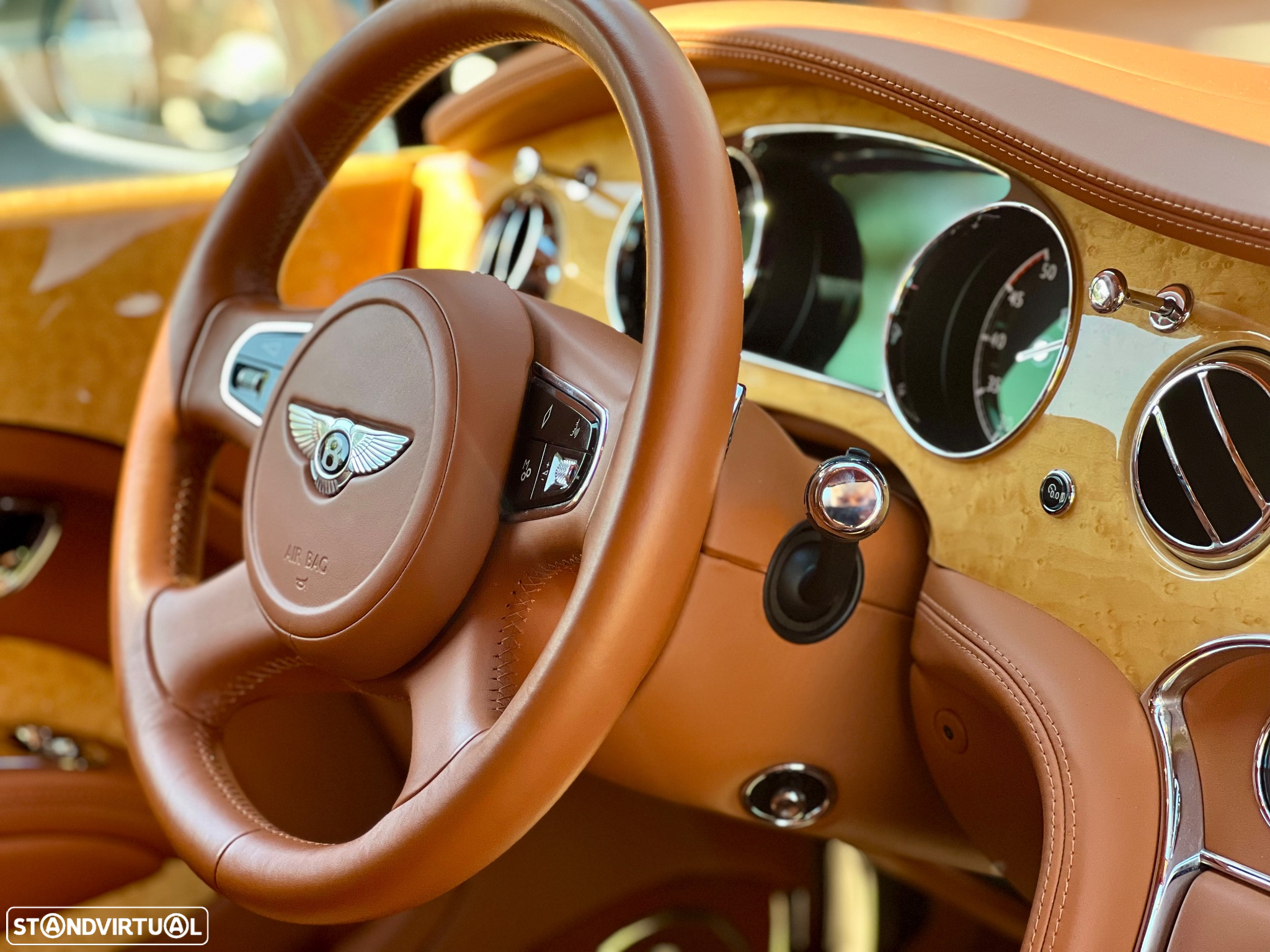 Bentley Mulsanne Standard - 24