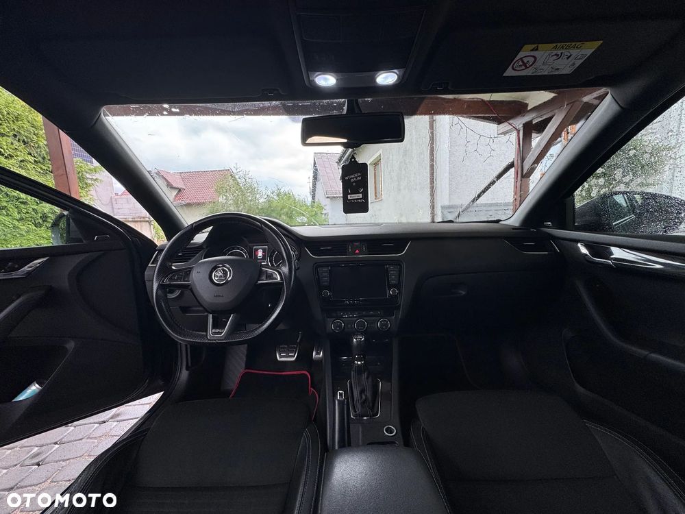 Skoda Octavia 2.0 TDI RS DSG - 10