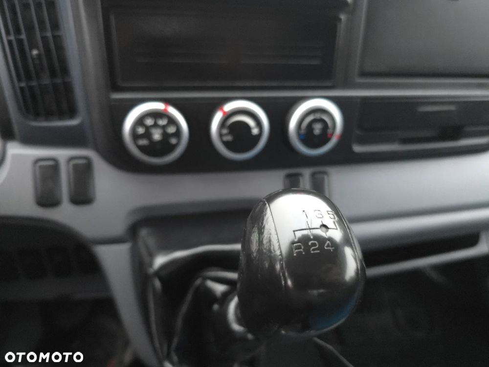 Mitsubishi Fuso Canter - 19