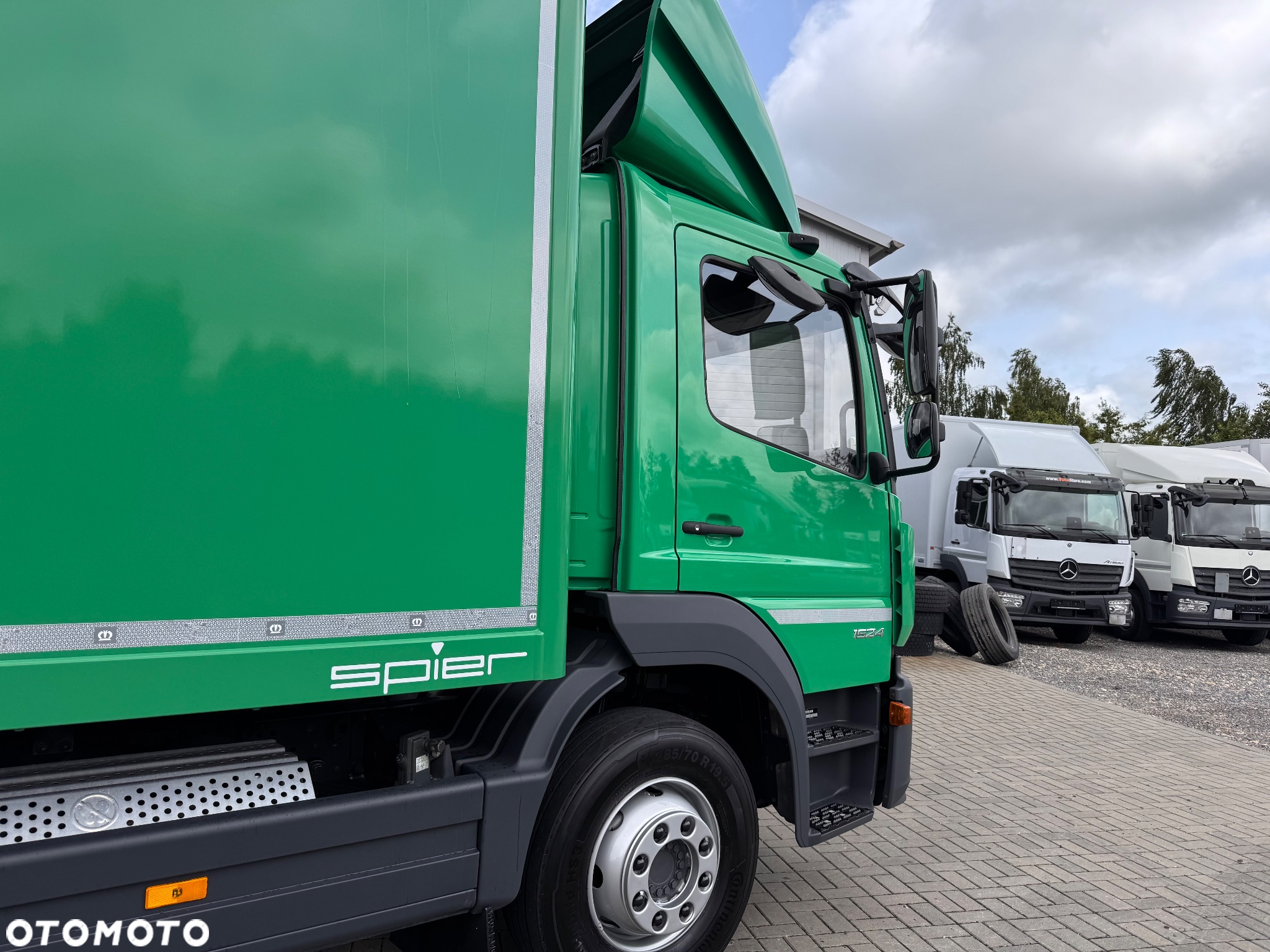 Mercedes-Benz ATEGO - 36