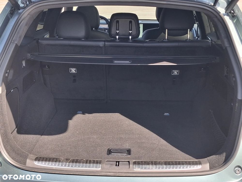 XPeng G9 94.6 kWh AWD Performance - 14