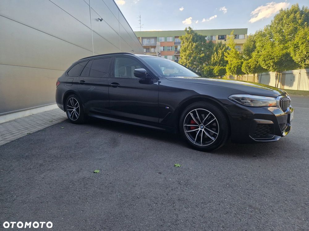 BMW Seria 5 520d xDrive M Sport sport - 11