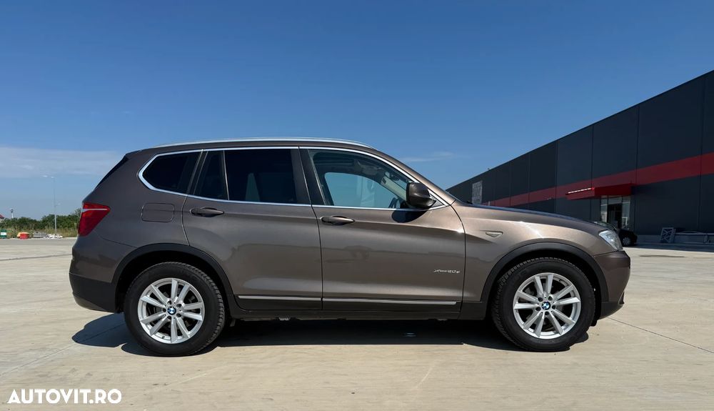 BMW X3 2011 — imagine 12