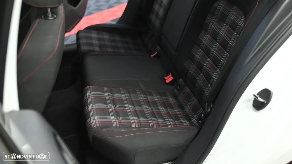 VW Golf 2.0 TSi GTi DSG Performance - 56