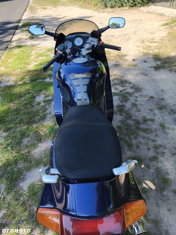 Honda VFR - 21