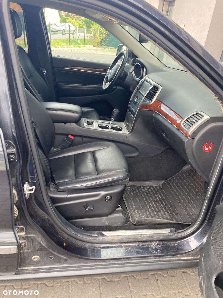Jeep Grand Cherokee - 9