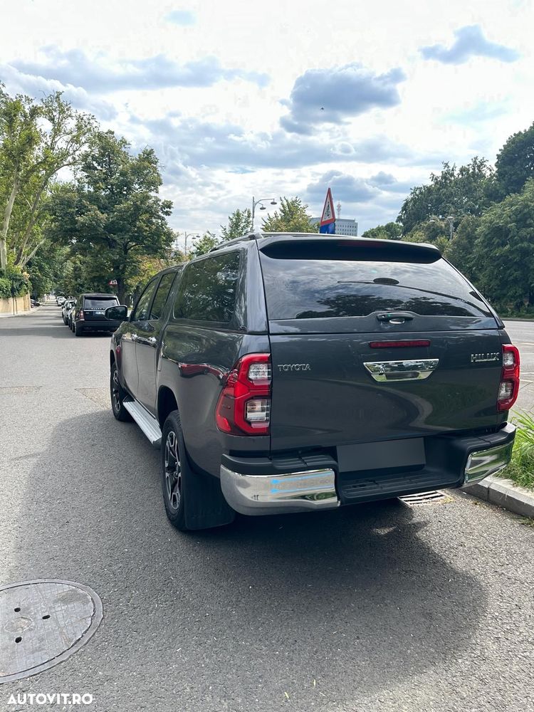 Toyota Hilux - 3