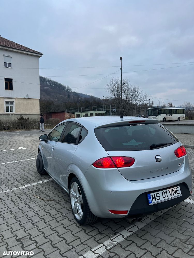 Seat Leon 2.0 TSI FR - 3