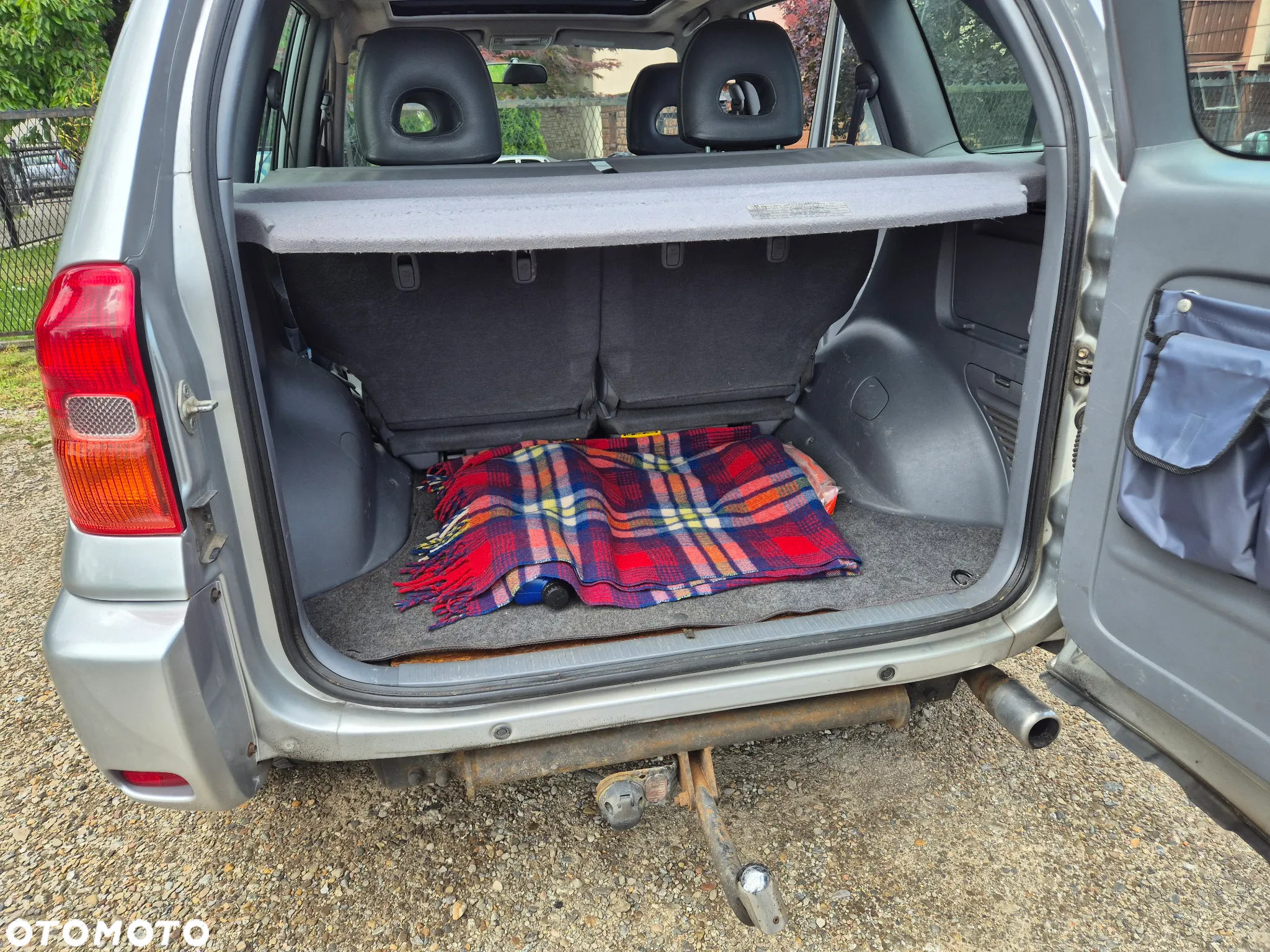 Toyota RAV4 2.0 D-4D 4x4 - 5