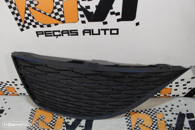 Grelhas De Parachoques Seat Ibiza Iv (6J5, 6P1)  6J0853666 / 6J0853665 - 6