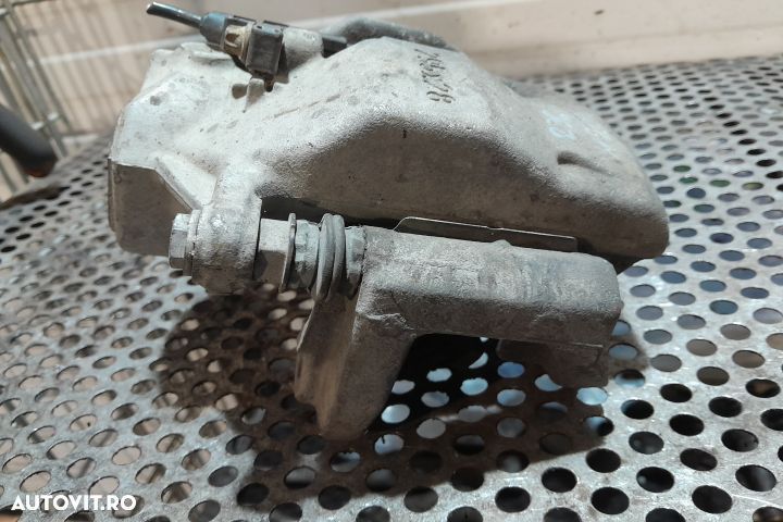 Etrier fata dreapta Mercedes-Benz C-Class W204/S204/C204 [facelift] [ - 3