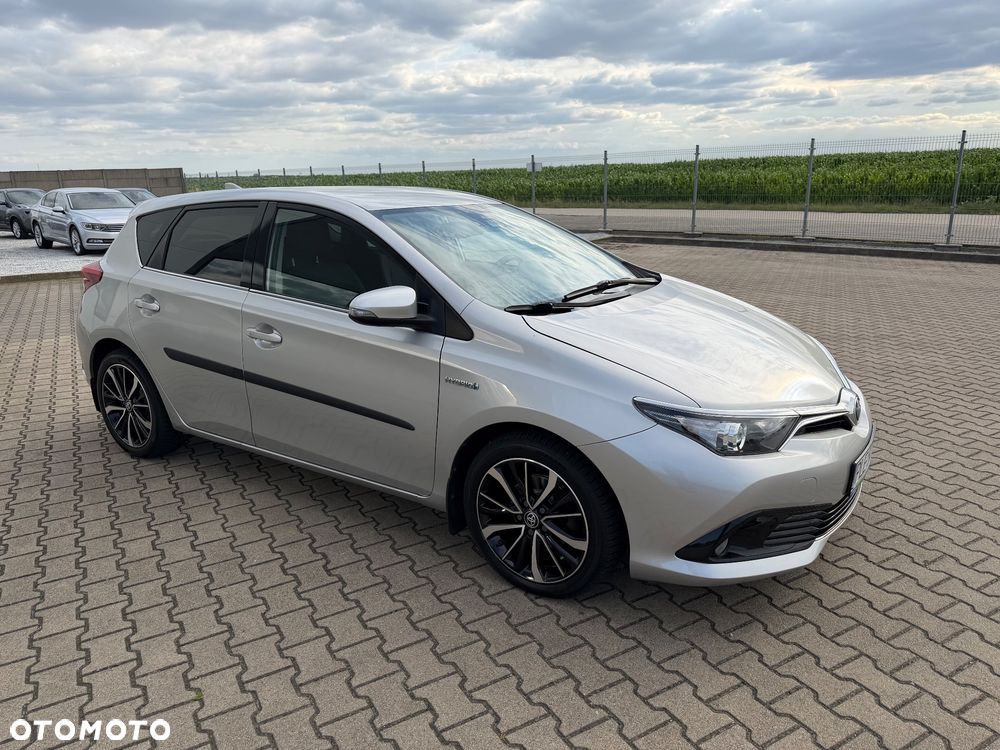 Toyota Auris 1.8 HSD Prestige NAVI - 1