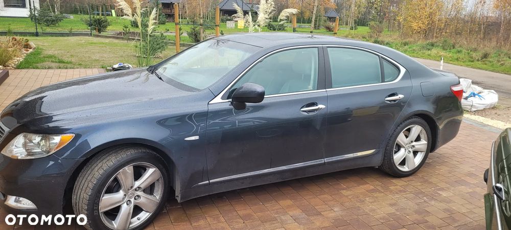 Lexus LS 460 Prestige - 5
