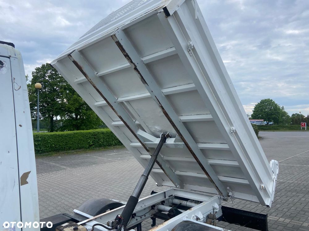 Renault Wywrotka Mascott - 25