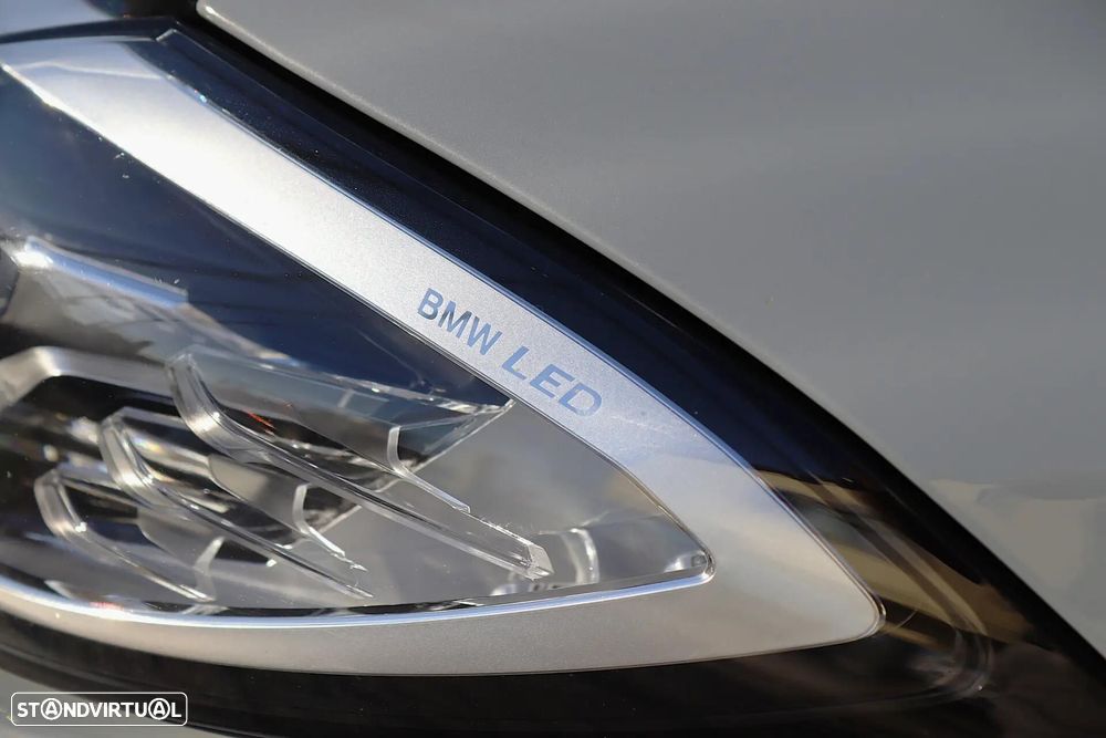 BMW i4 eDrive35 Pack Desportivo M - 8