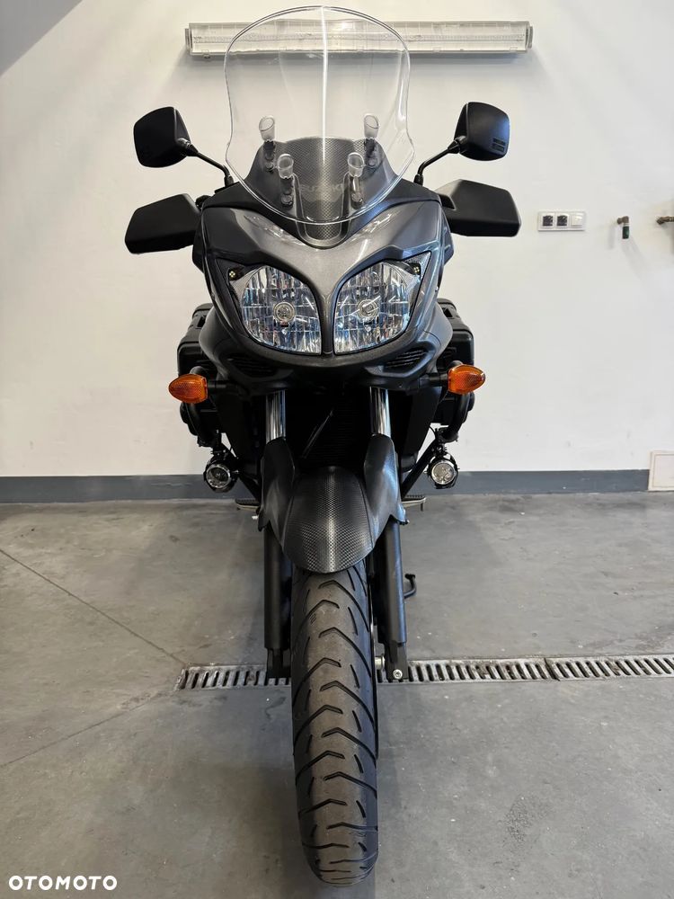 Suzuki V-STROM - 37