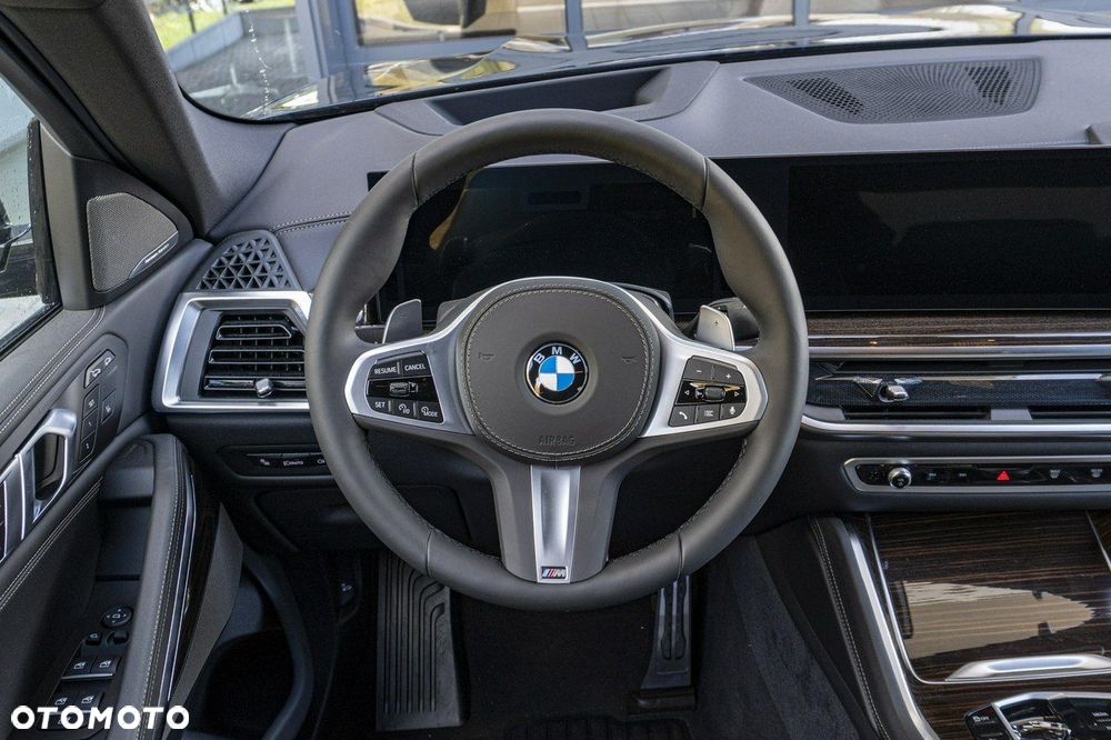 BMW X6 - 18