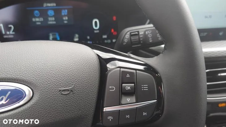 Ford Kuga 1.5 EcoBoost FWD Titanium - 13